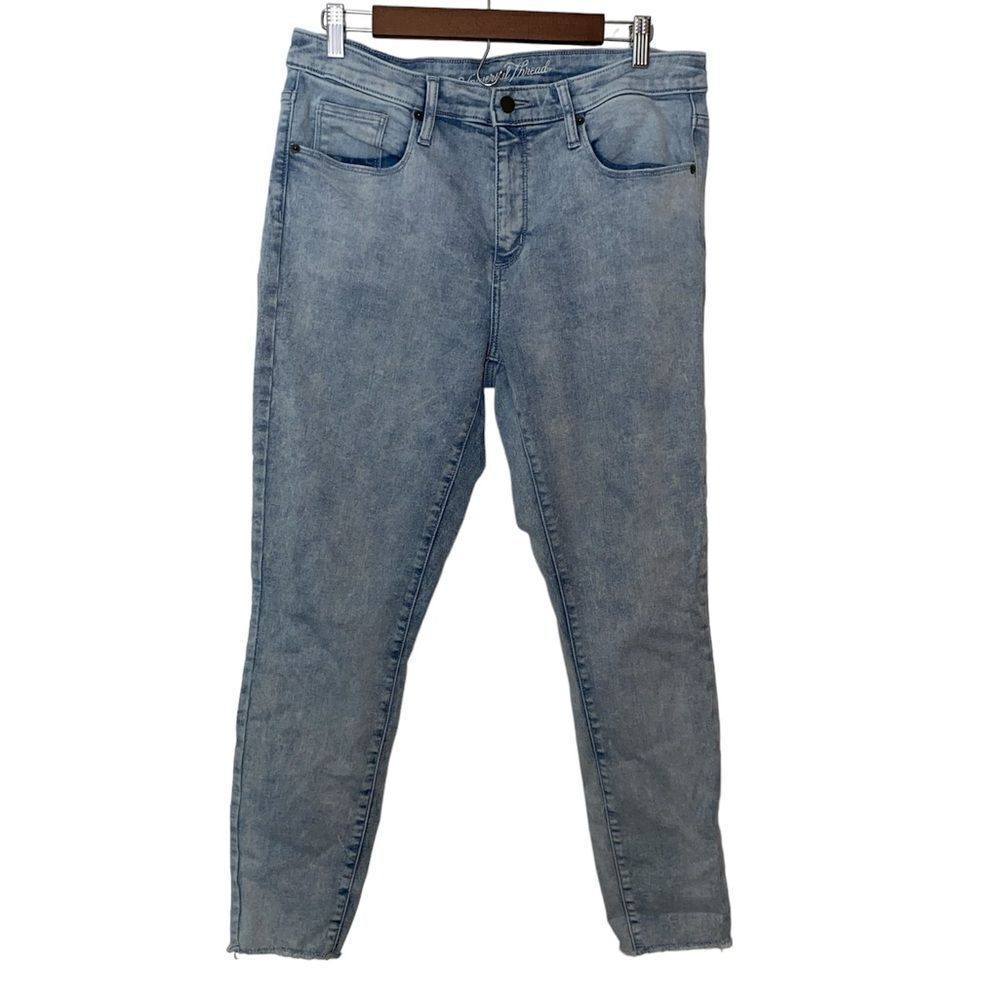 Universal Thread Acid Wash High Rise Skinny Size 14 - Picture 3 of 6